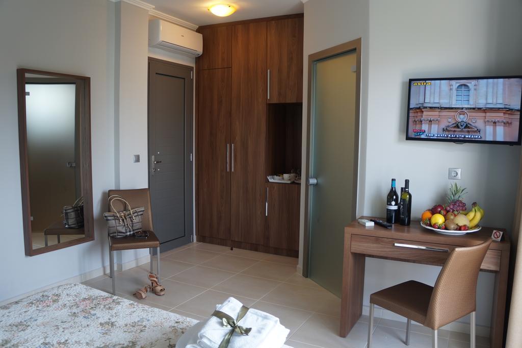森特鲁姆酒店 Kallithea  客房 照片